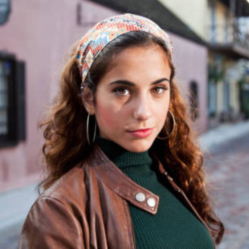 Meet your Posher, Linda